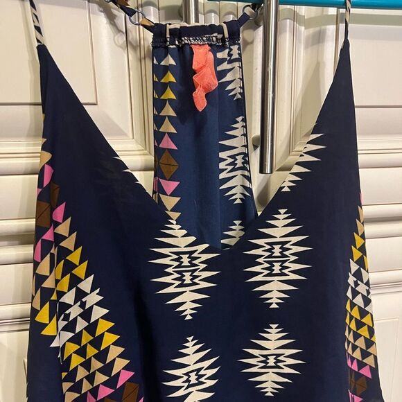 Multi color beautiful jumper
Eight Sixty Sz M - Picture 1 of 10